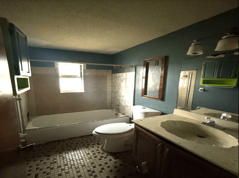 Bathroom Projects Before Image